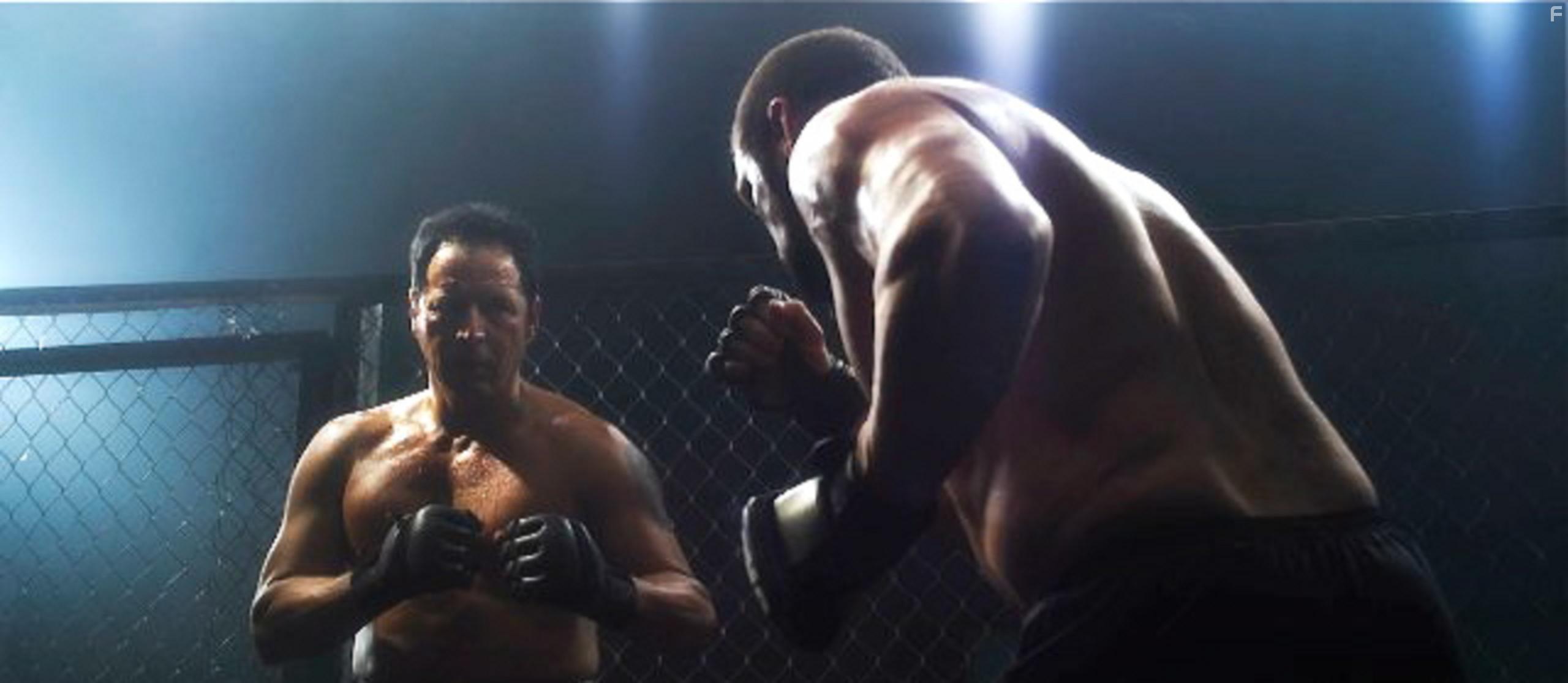 Hector Echavarria in Chavez Cage of Glory (2013)