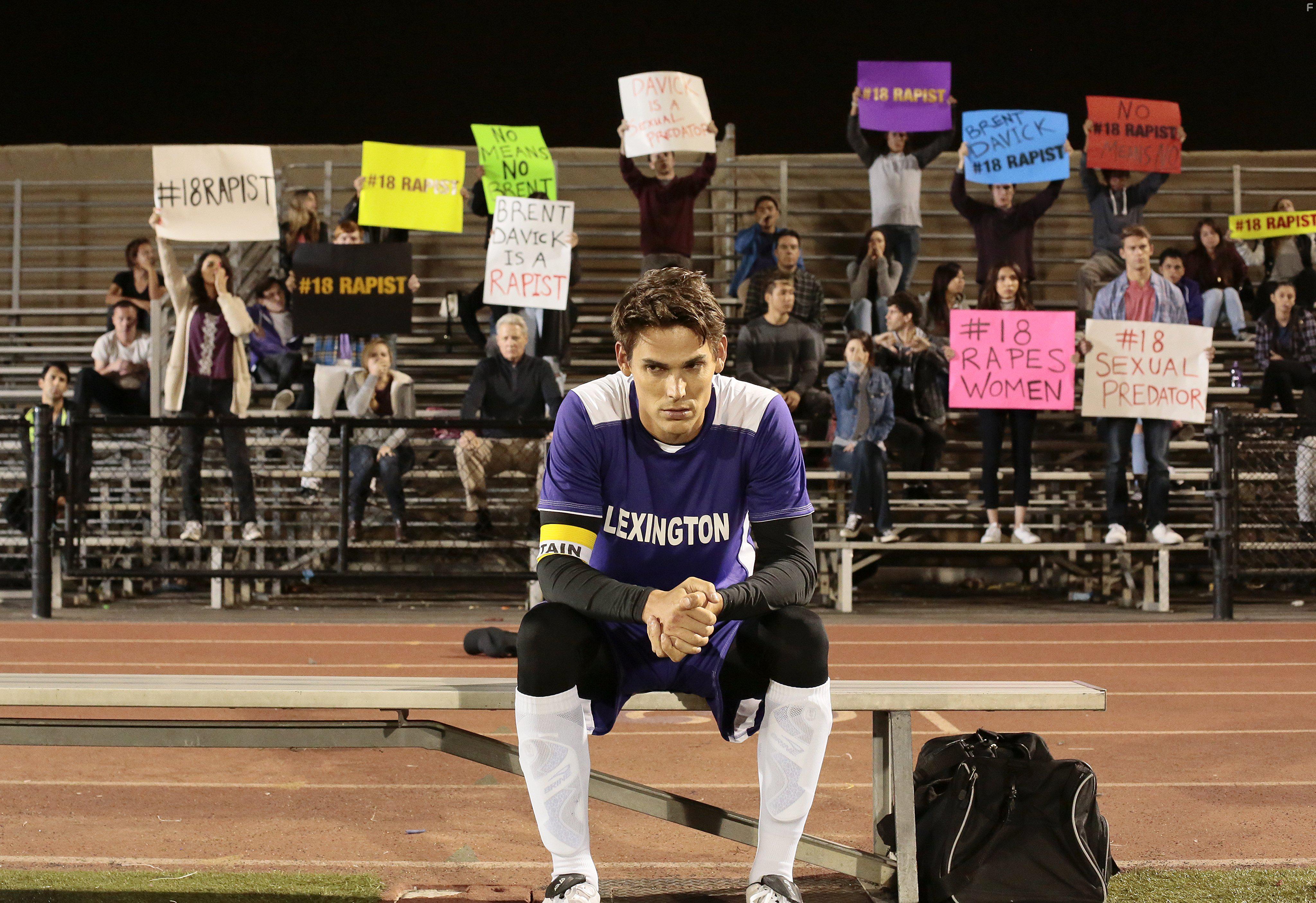 Mark Grossman in Double Mommy (2016)