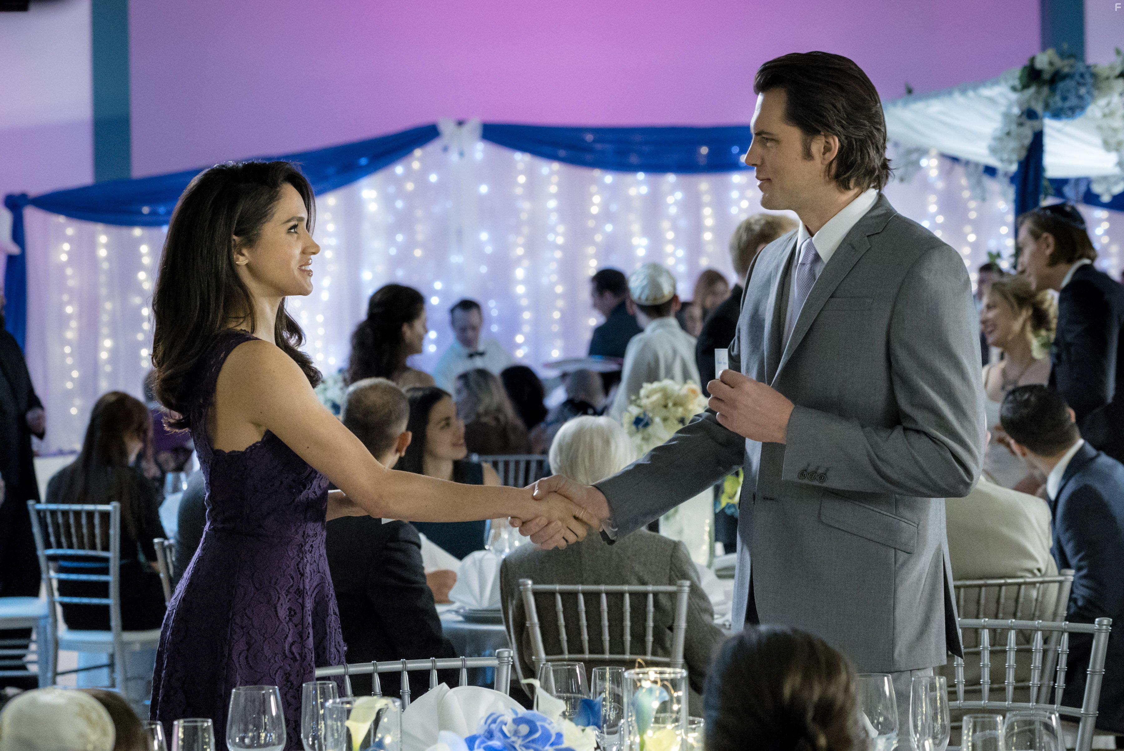 Kristoffer Polaha and Meghan Markle in Dater's Handbook (2016)