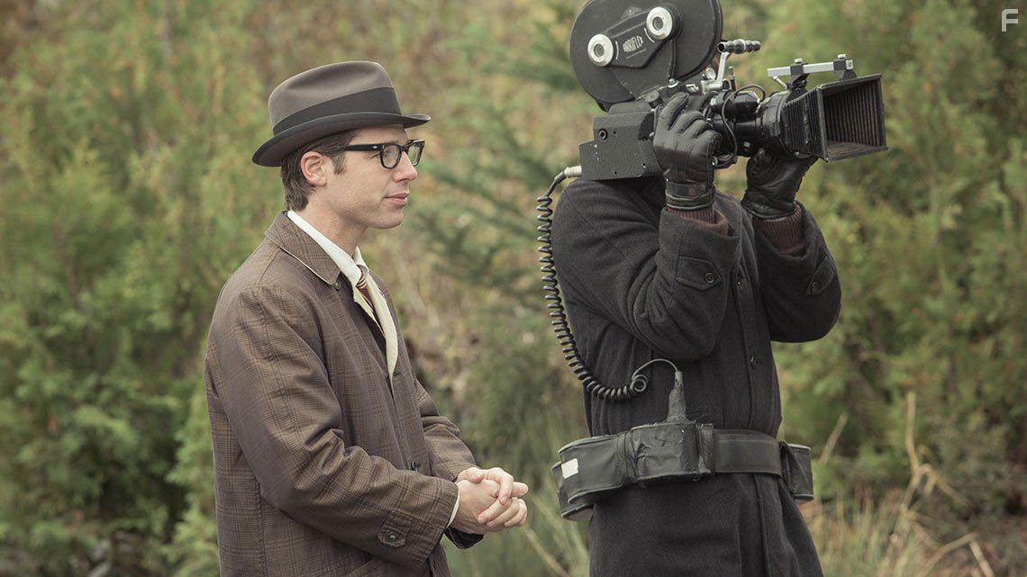 Nik Sexton in Maudie (2016)