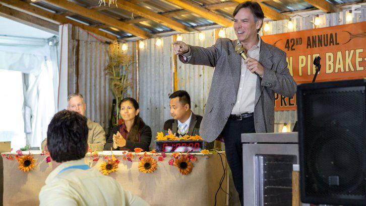 Eric Aragon in Pumpkin Pie Wars (2016)