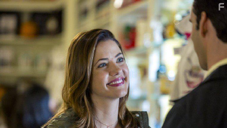 Julie Gonzalo and Eric Aragon in Pumpkin Pie Wars (2016)