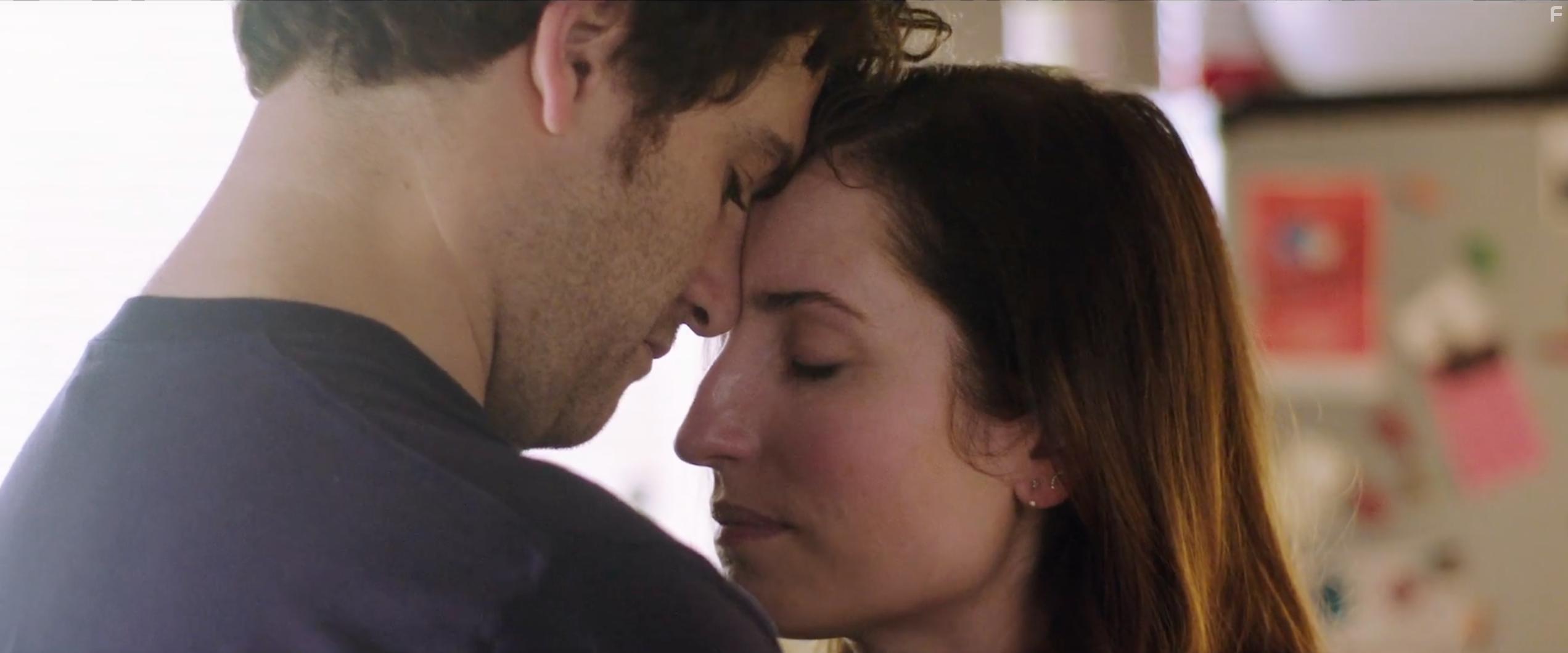 Adam Pally and Zoe Lister-Jones in Band Aid (2017)