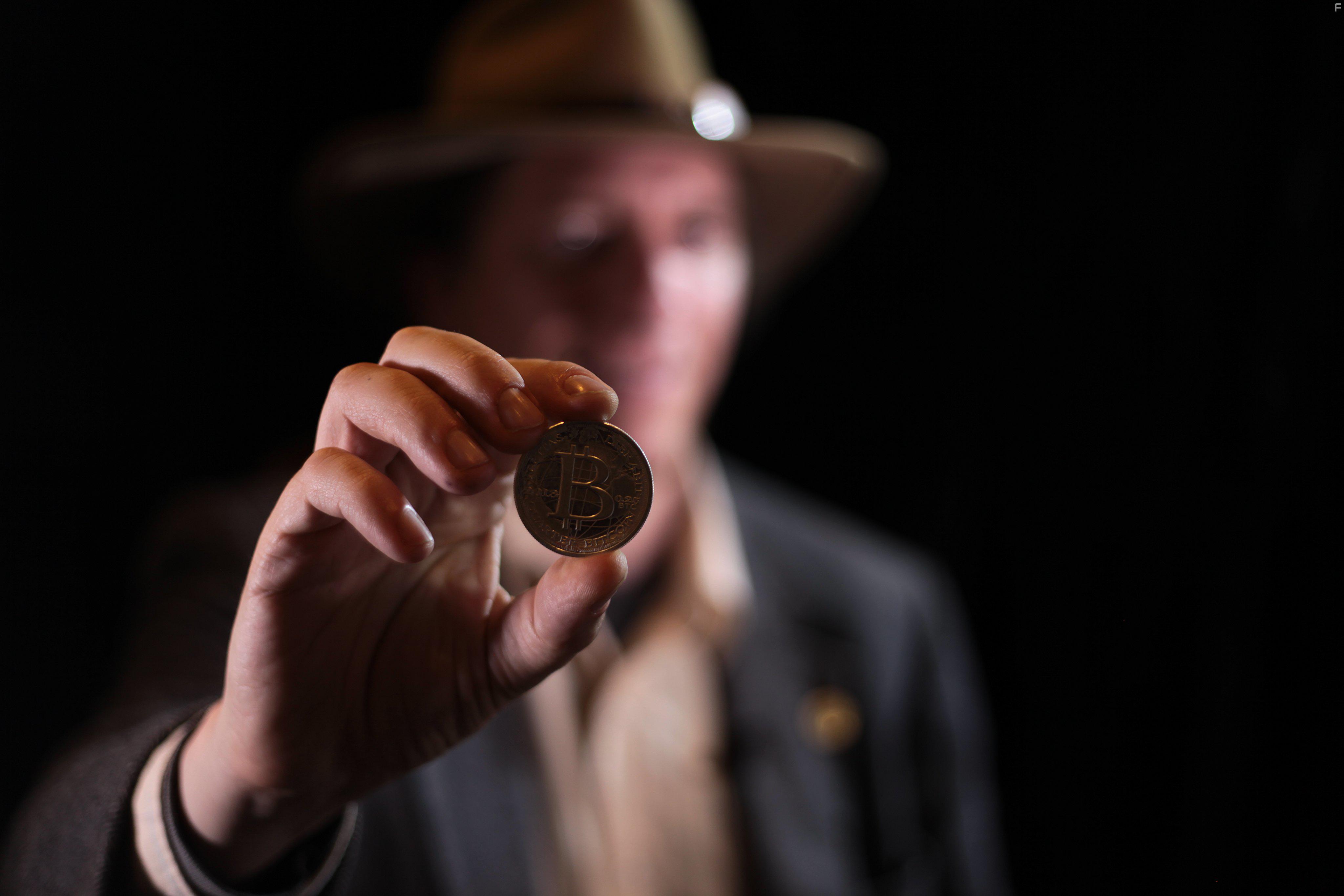 Bitcoin: The End of Money as We Know It (2015)