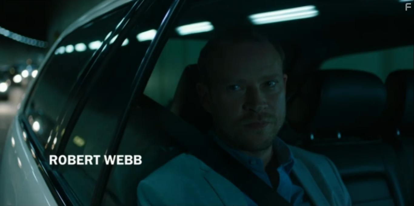Robert Webb in Back (2017)