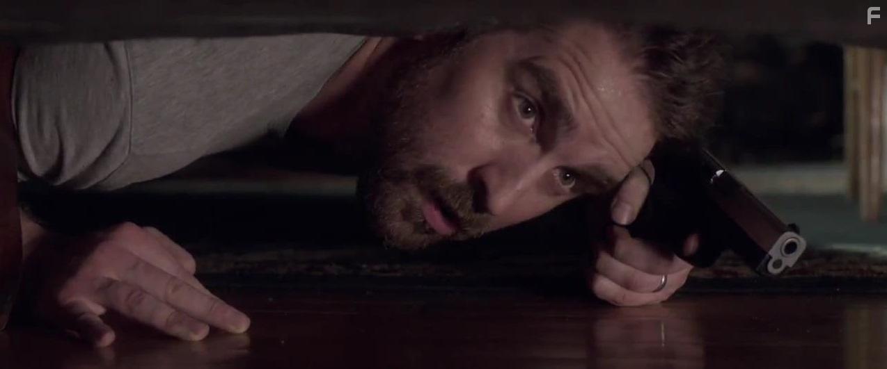 Adam Hampton in Gremlin (2017)