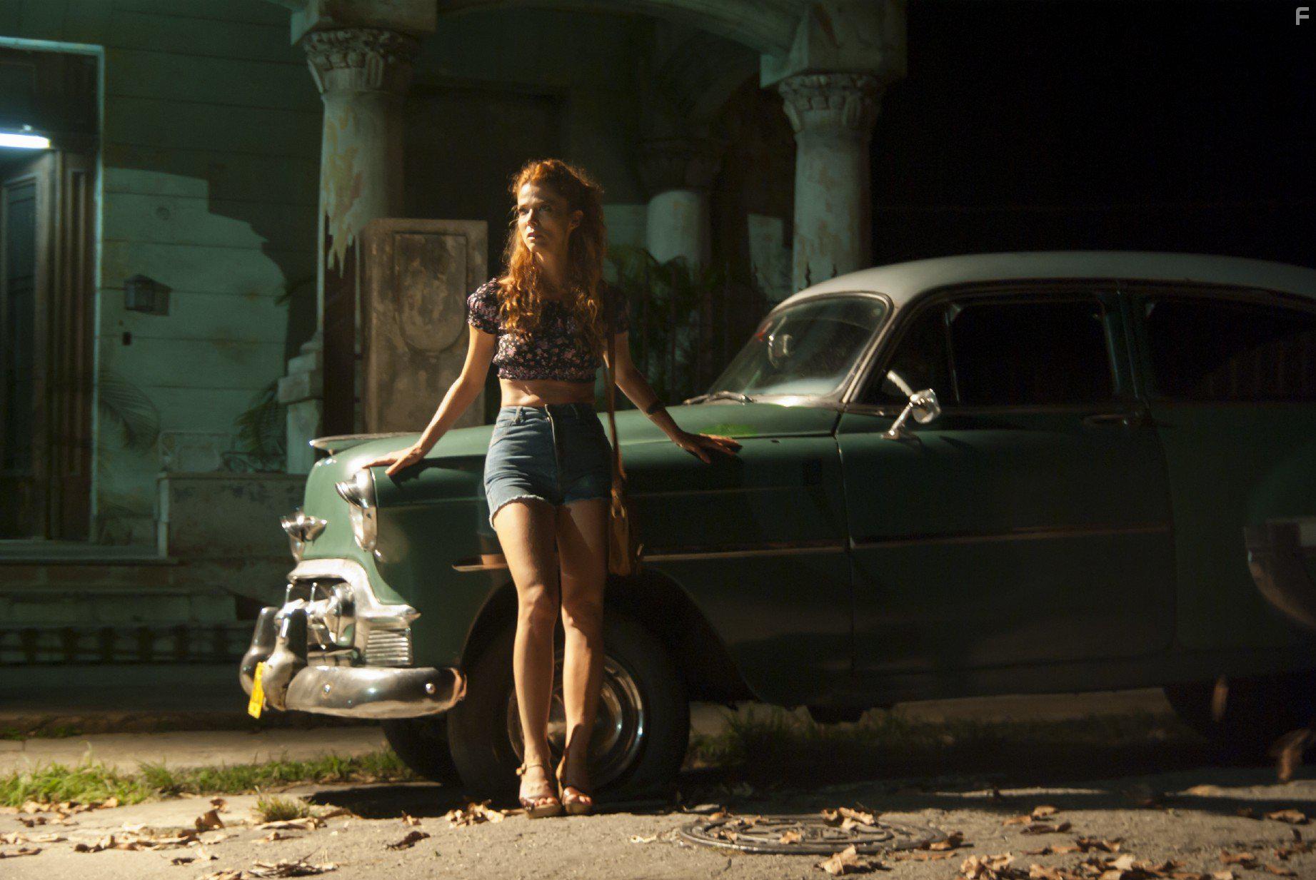 Juana Acosta in Cuatro estaciones en La Habana (2016)