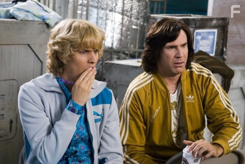 Will Ferrell and Jon Heder in Лезвия славы: Звездуны на льду (2007)