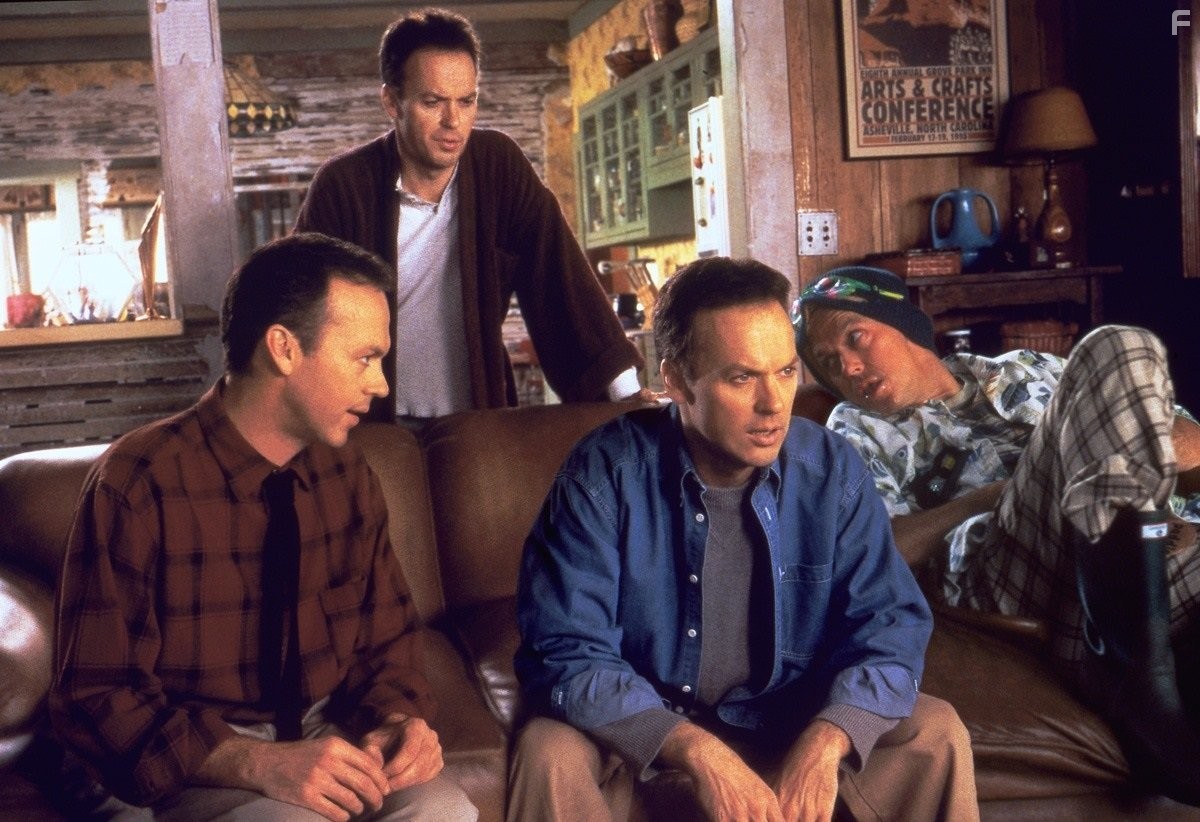 Michael Keaton in Множество (1996)