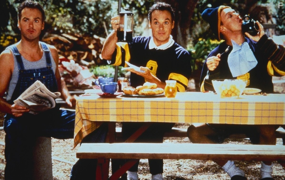 Michael Keaton in Множество (1996)