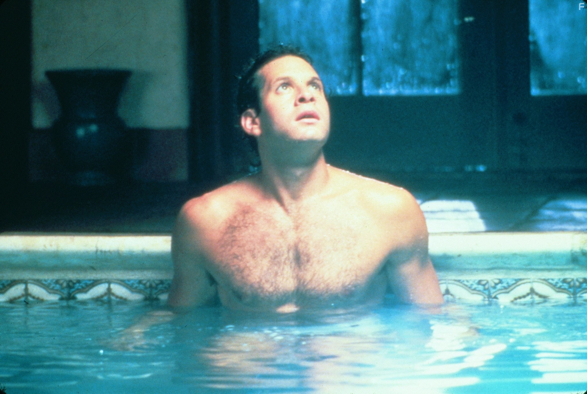 Steve Guttenberg in Кокон (1985)