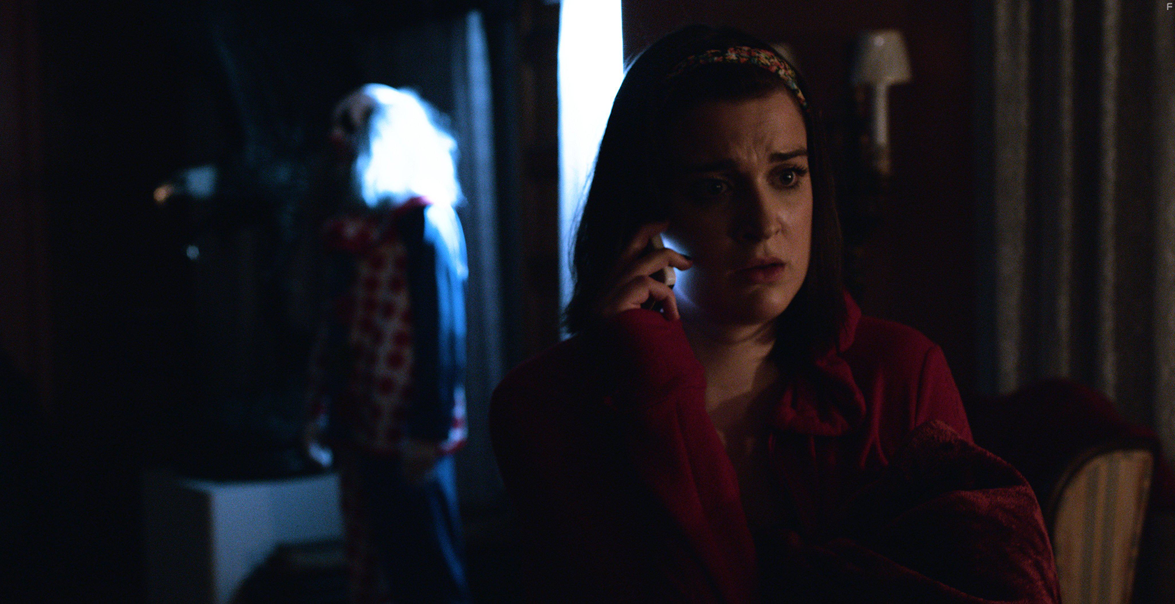 Eric Corbin and Caitlin Rigney in Clowntergeist (2017)