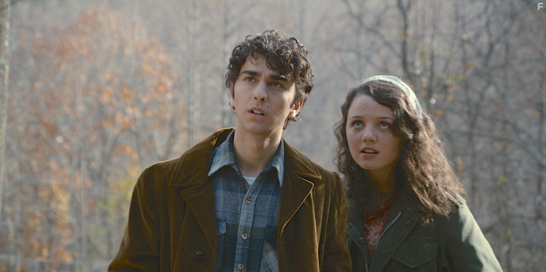 Alex Wolff and Stefania LaVie Owen in Coming Through the Rye (2015)