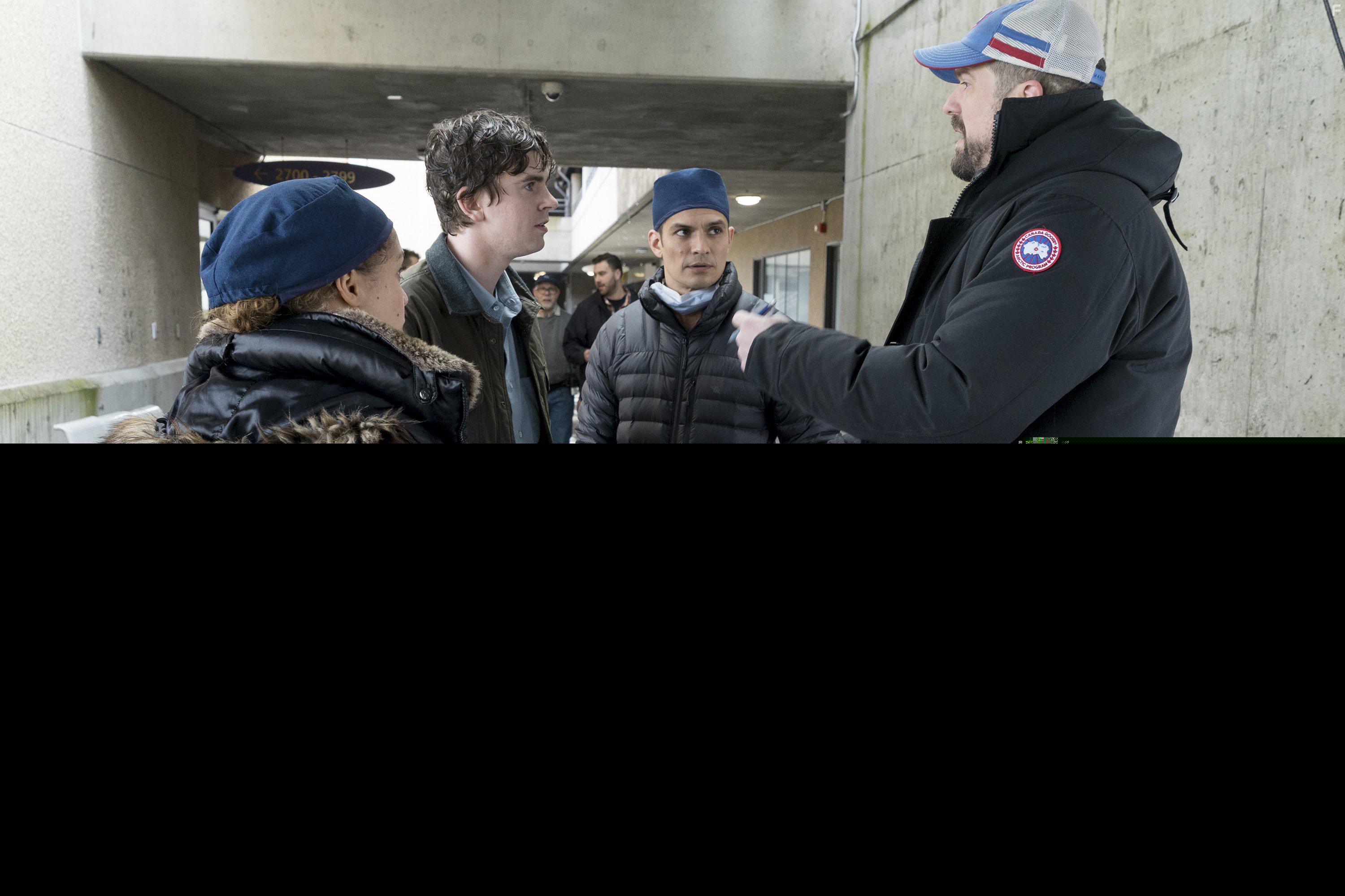 Nicholas Gonzalez, Freddie Highmore, Richard Schiff, and Antonia Thomas in The Good Doctor (2017)