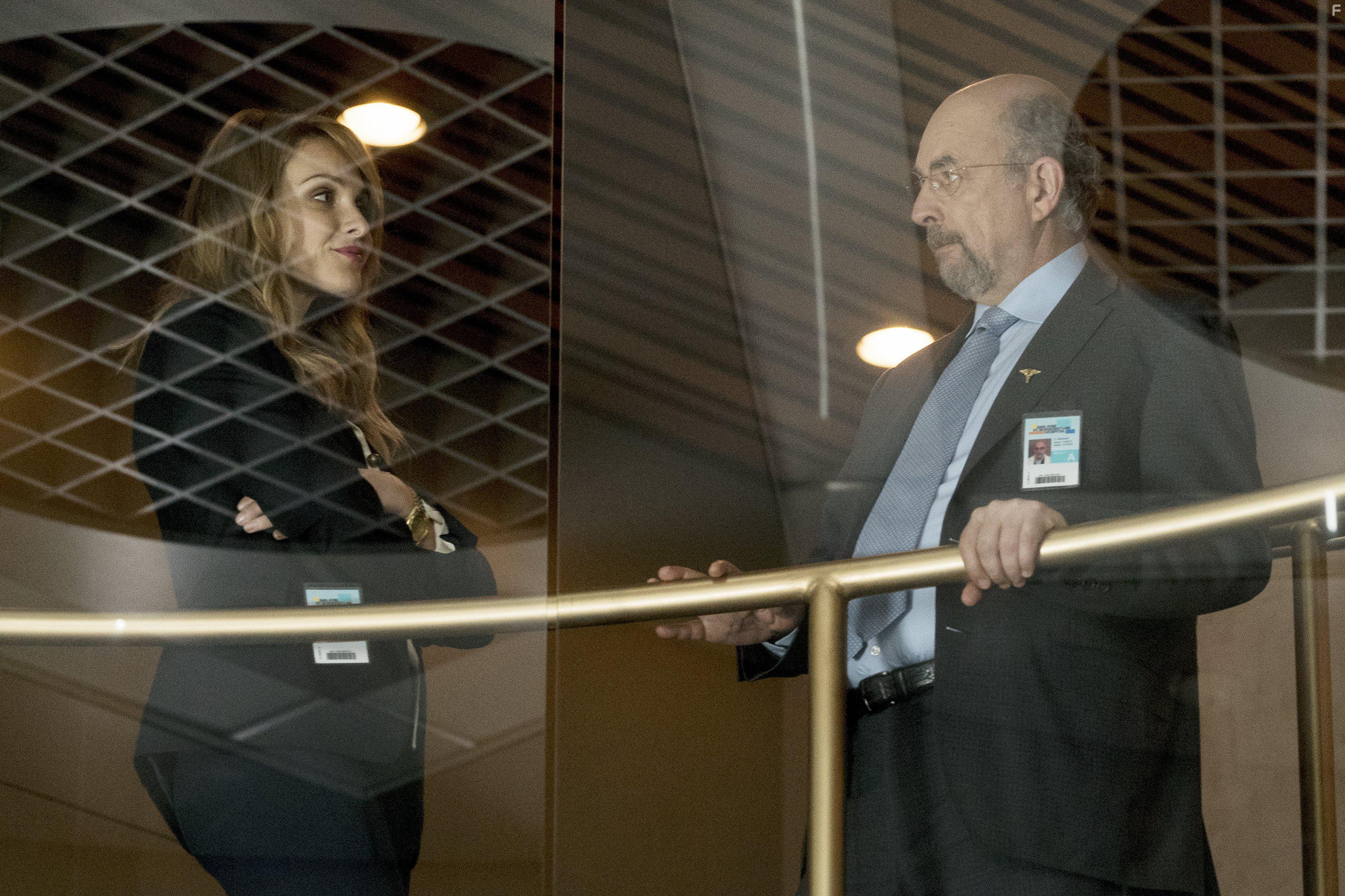 Freddie Highmore, Richard Schiff, and Beau Garrett in The Good Doctor (2017)