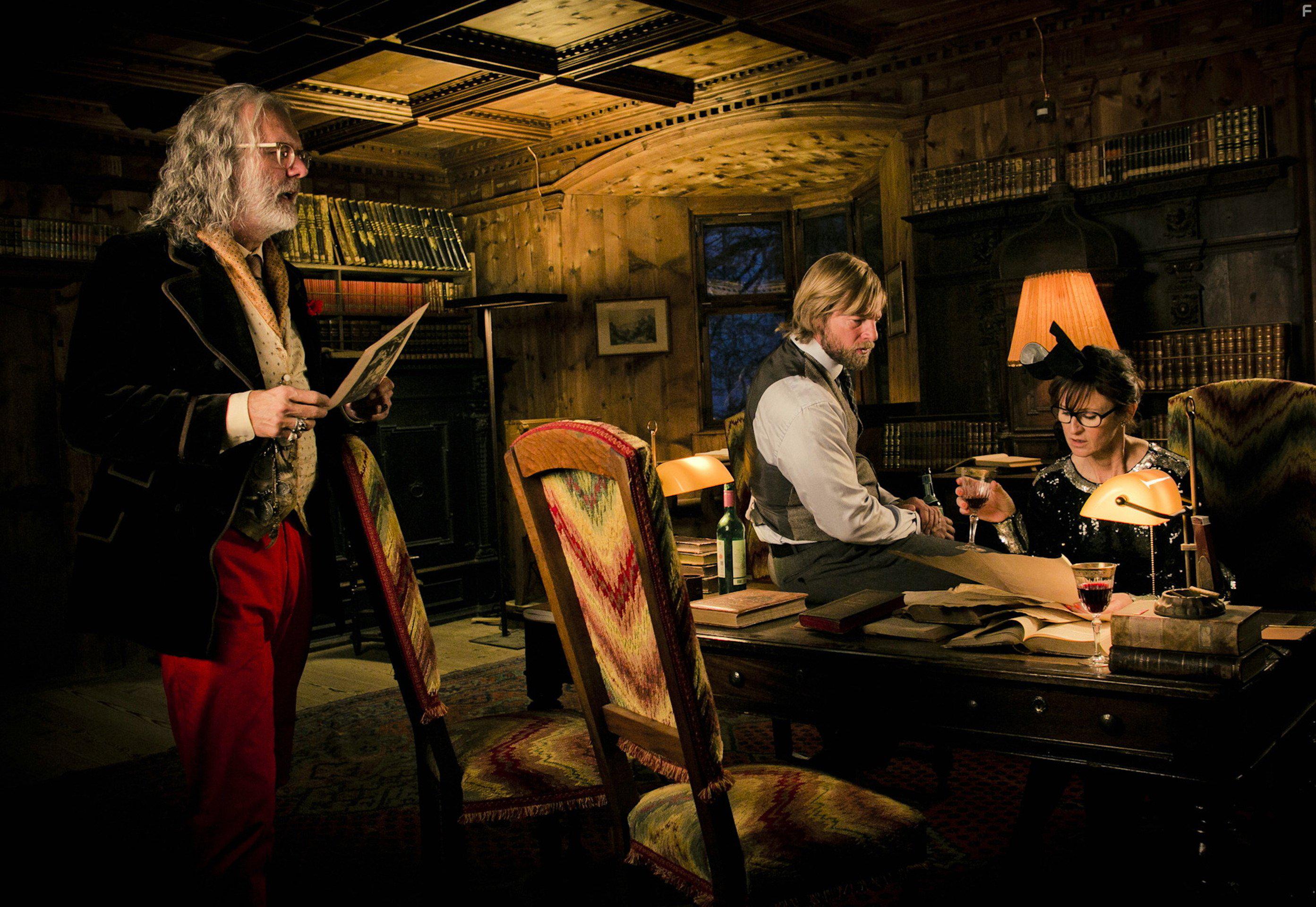 Henning Baum, Sophie Rois, and Harald Schmidt in Burg Schreckenstein (2016)