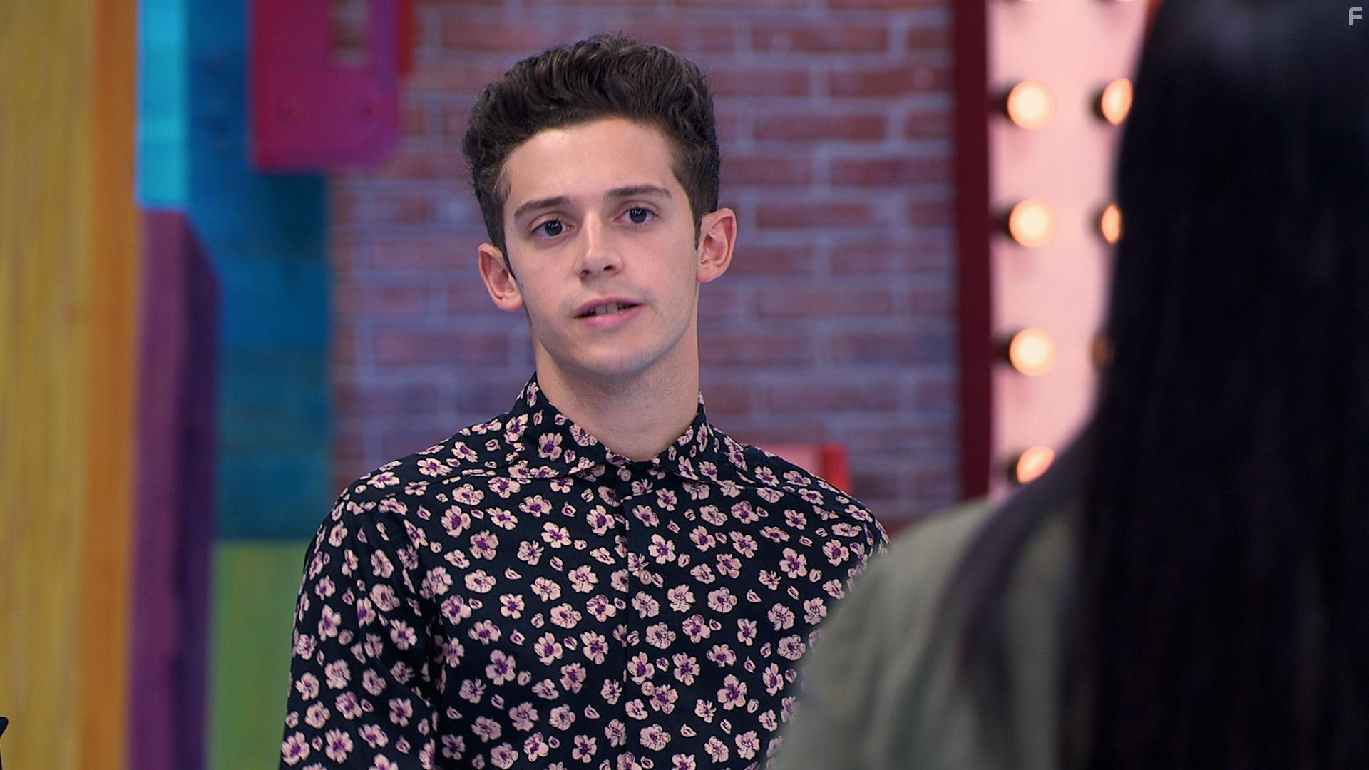 Ruggero Pasquarelli in Soy Luna (2016)