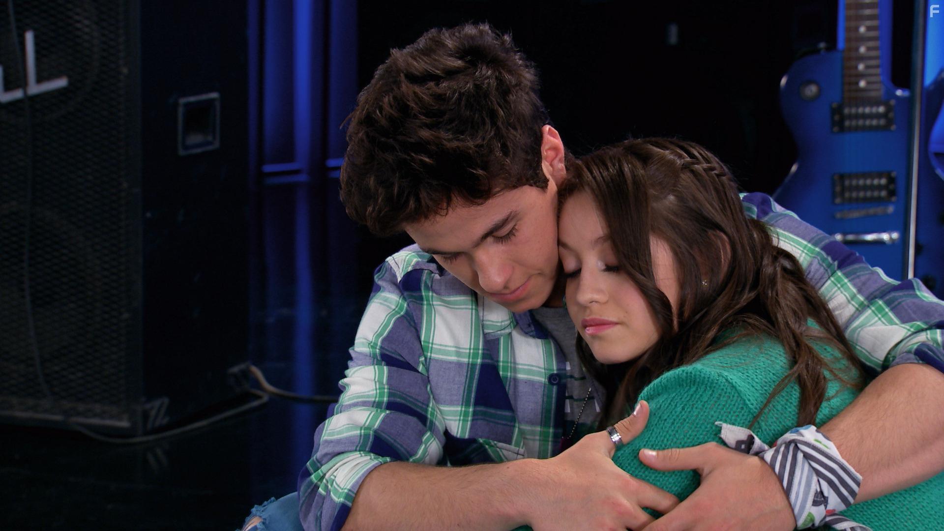 Michael Ronda and Karol Sevilla in Soy Luna (2016)