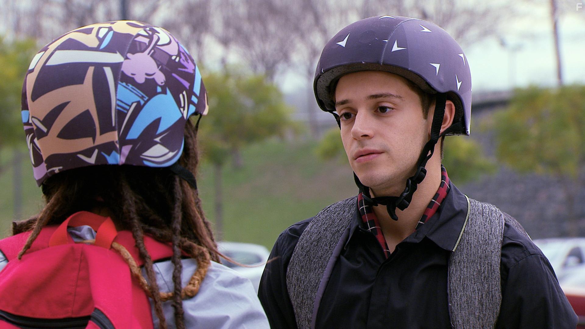 Ruggero Pasquarelli and Sheila Piccolo in Soy Luna (2016)