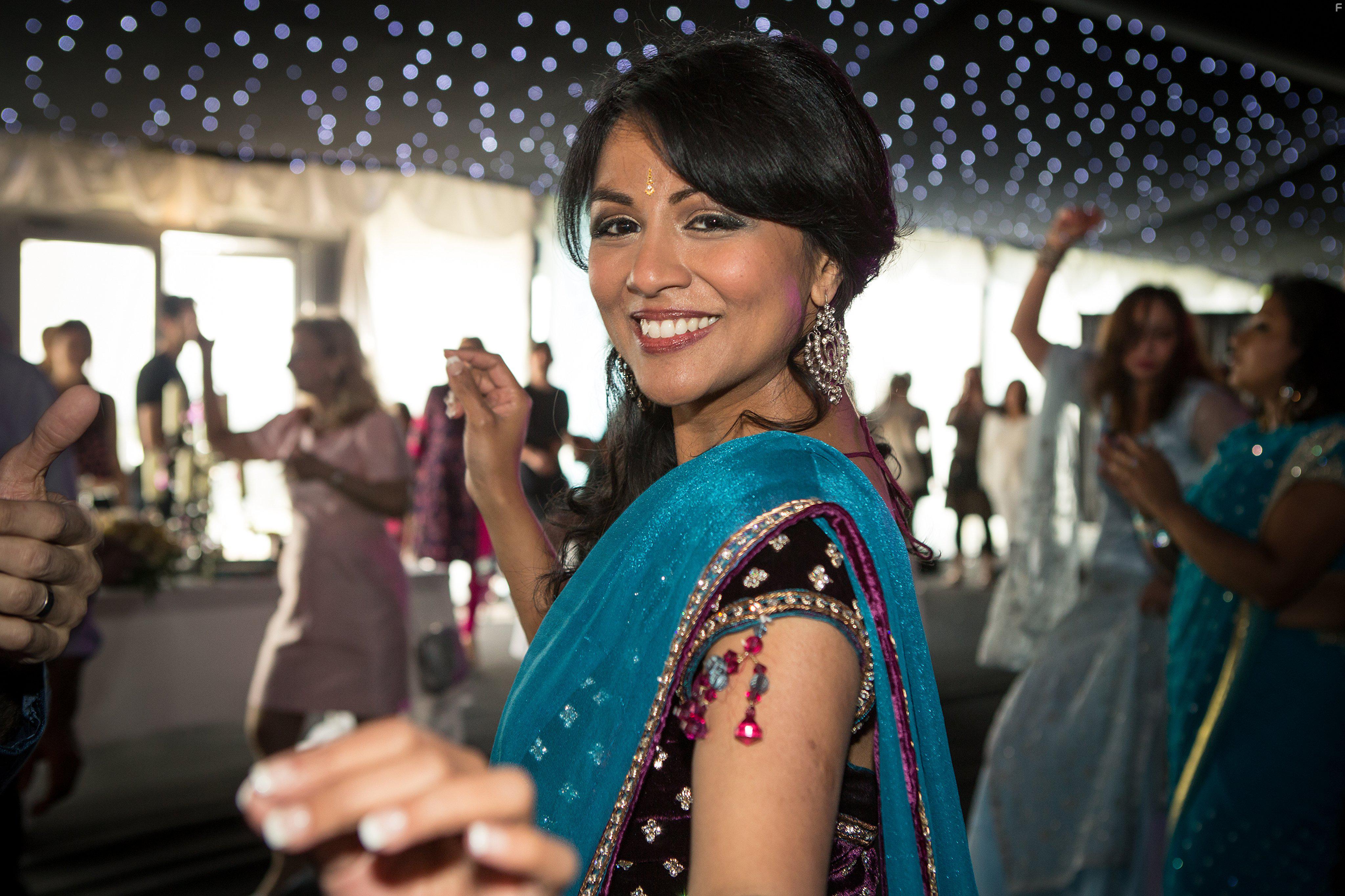 Karen David in Amar Akbar & Tony (2015)