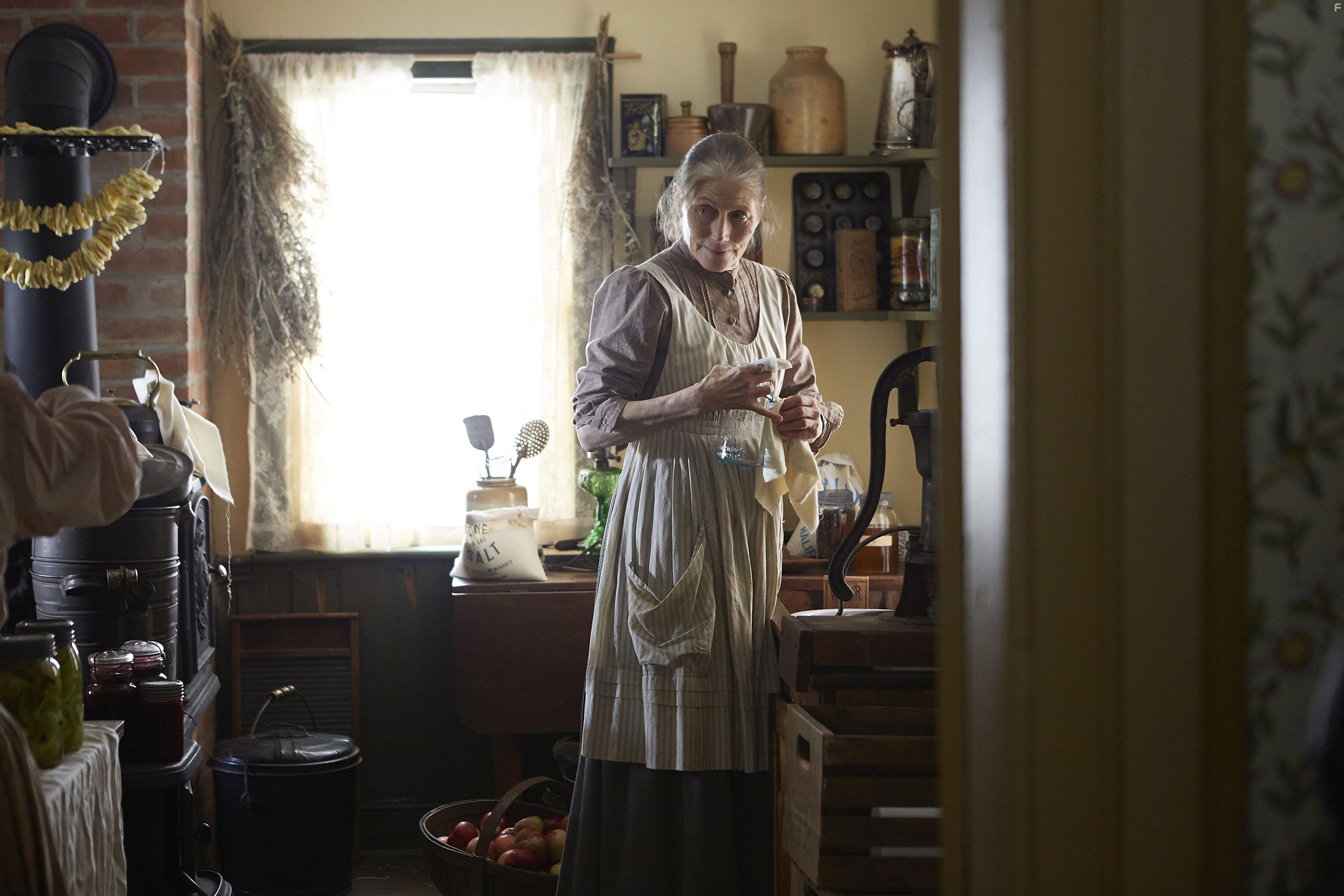 Geraldine James in Anne with an E (2017)