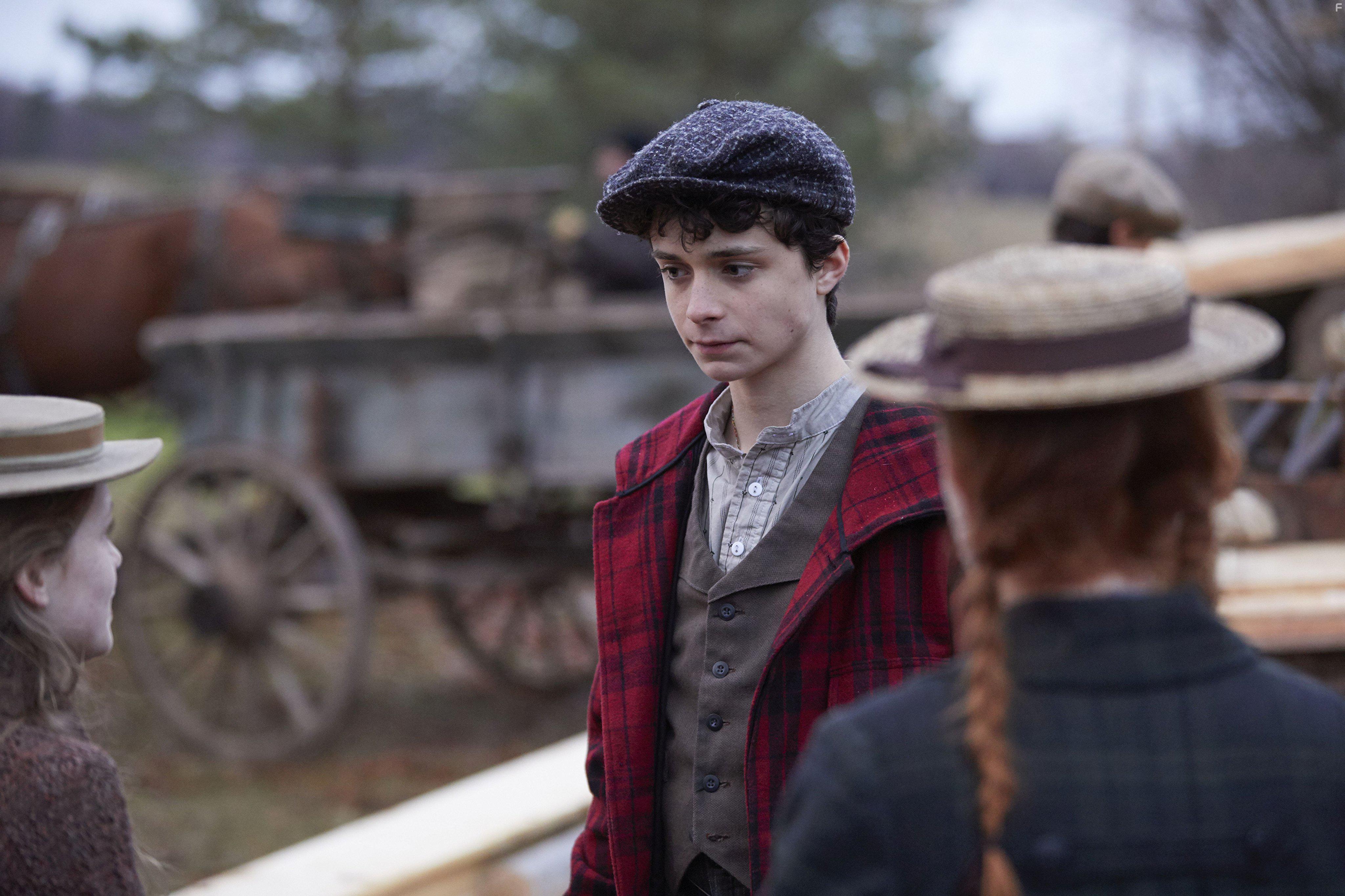 Kyla Matthews, Lucas Jade Zumann, and Amybeth McNulty in Anne with an E (2017)