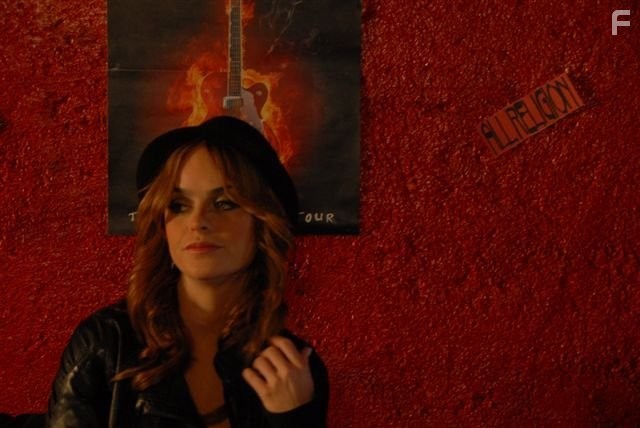 Taryn Manning in Groupie (2010)