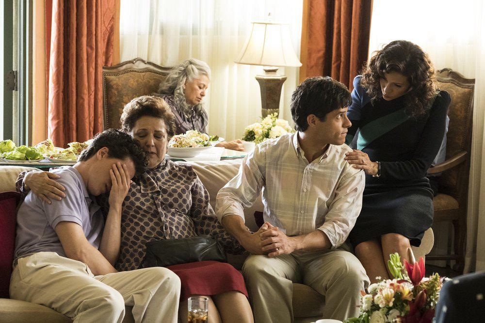 Constance Marie, Carole Gutierrez, Miles Gaston Villanueva, and Gus Halper in Law & Order True Crime (2017)