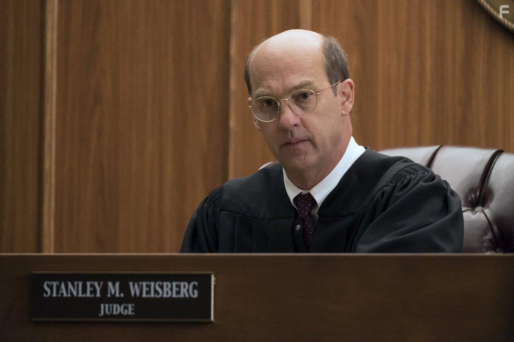 Anthony Edwards in Law & Order True Crime (2017)