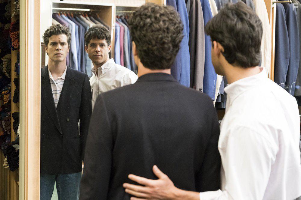 Miles Gaston Villanueva and Gus Halper in Law & Order True Crime (2017)