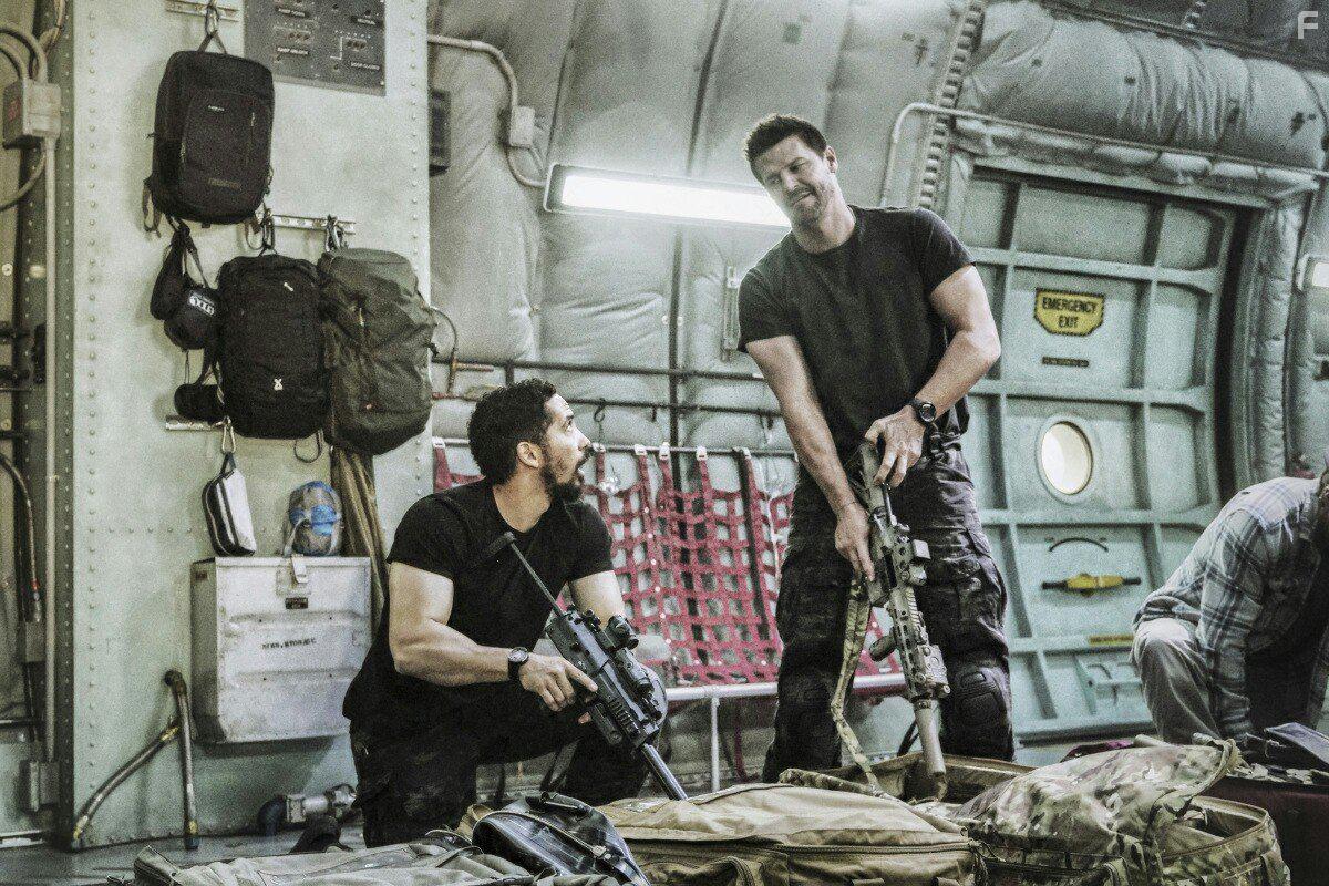David Boreanaz and Neil Brown Jr. in SEAL Team (2017)