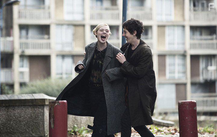 Elle Fanning and Alex Sharp in How to Talk to Girls at Parties (2017)