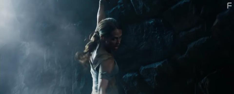 Alicia Vikander in Tomb Raider (2018)