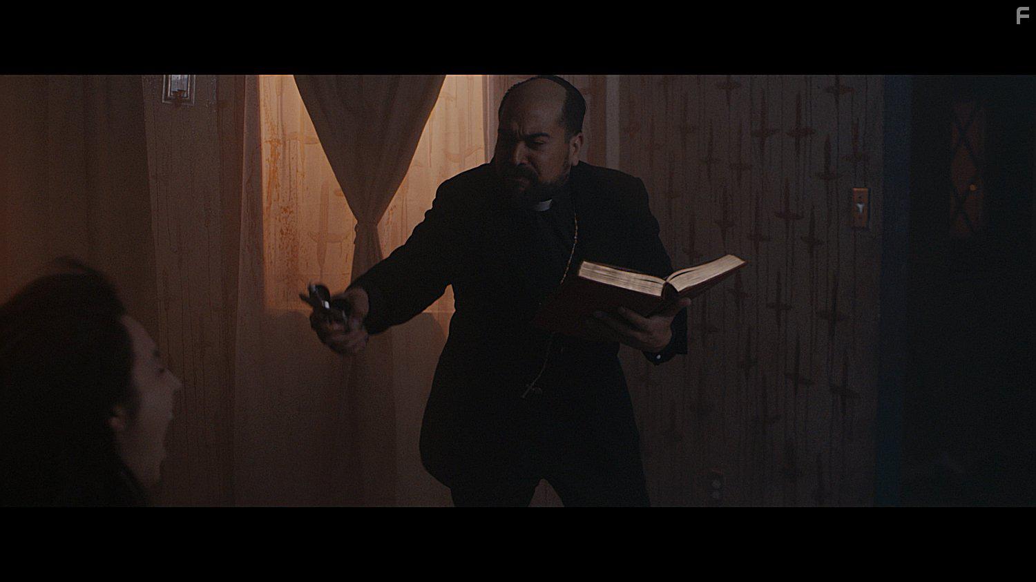 Pablo Nuez in Anomaly (2016)