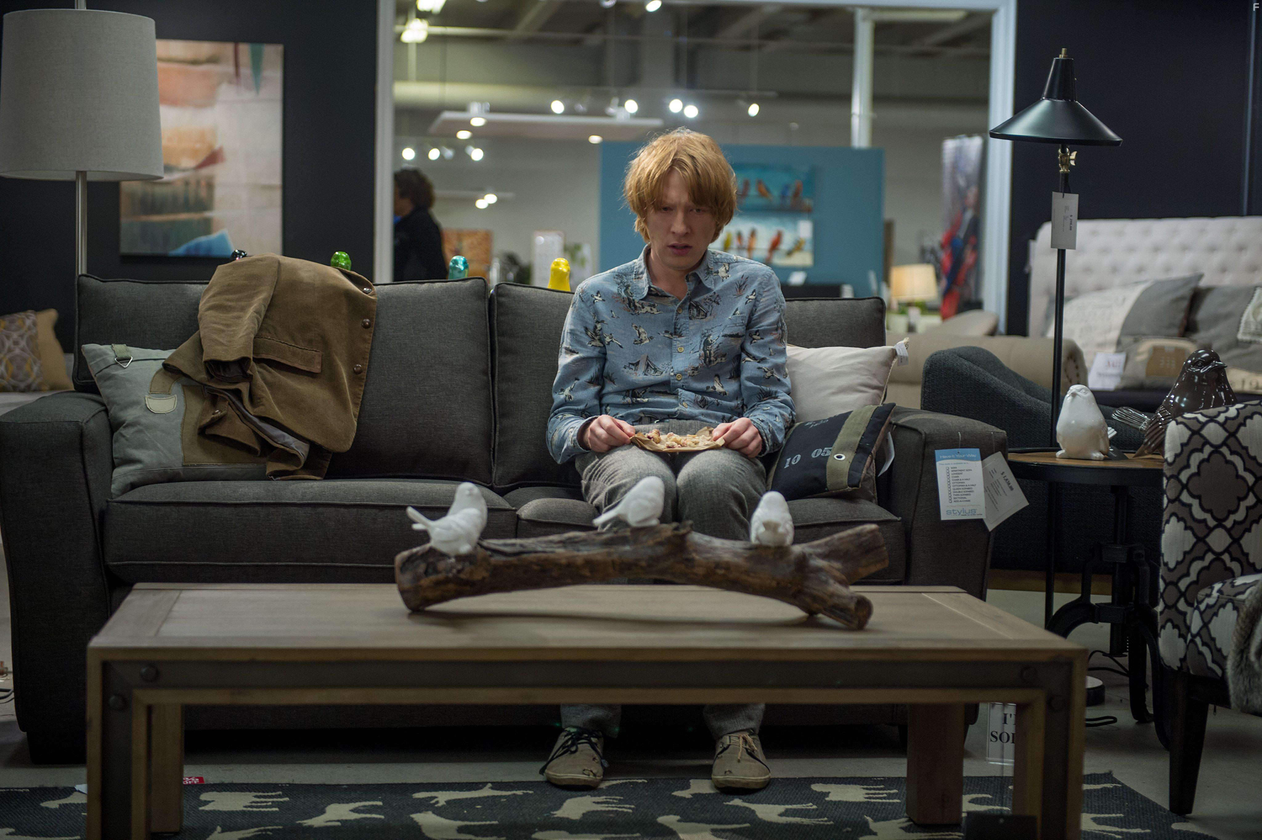 Domhnall Gleeson in Crash Pad (2017)