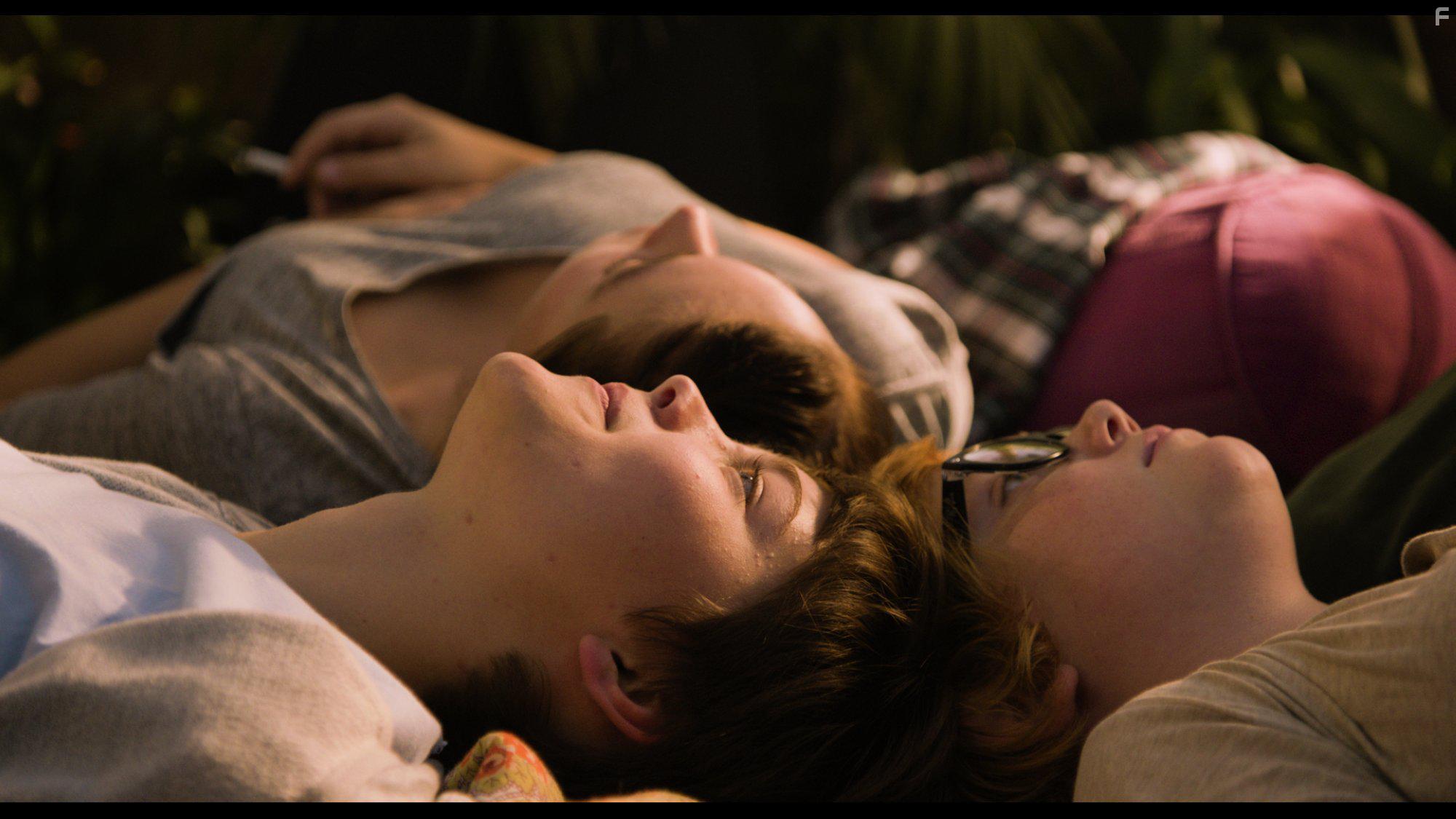 Tuva Jagell, Louise Nyvall, and Wilma Holmn in Pojkarna (2015)