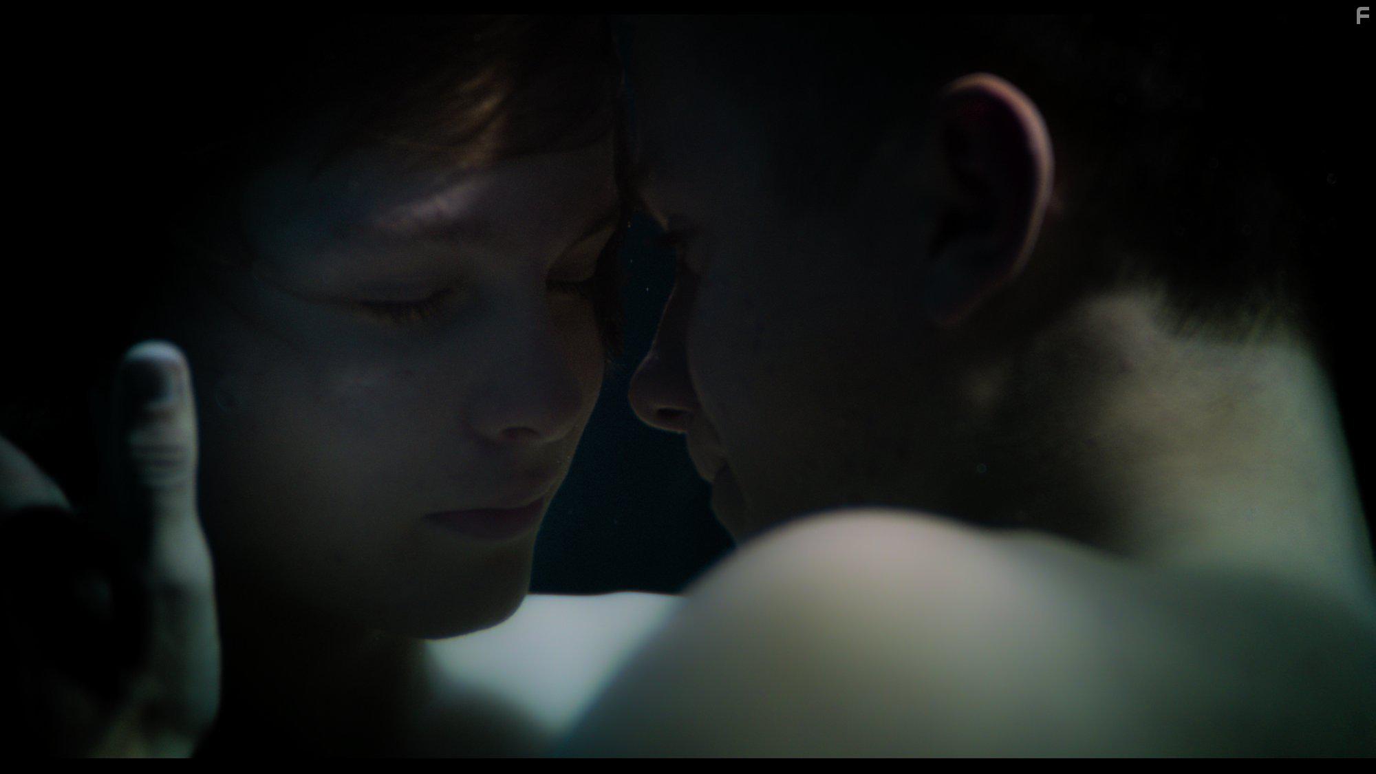 Mandus Berg and Emrik hlander in Pojkarna (2015)