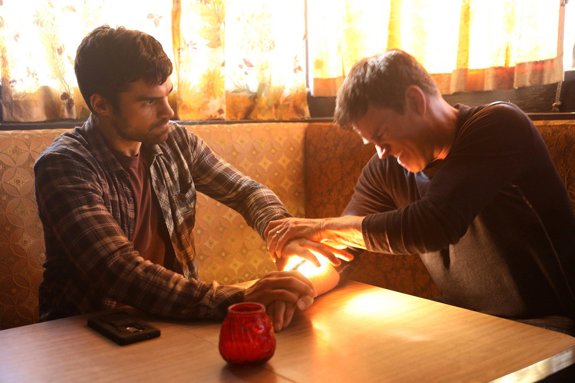 Stephen Moyer and Sean Teale in The Gifted (2017)