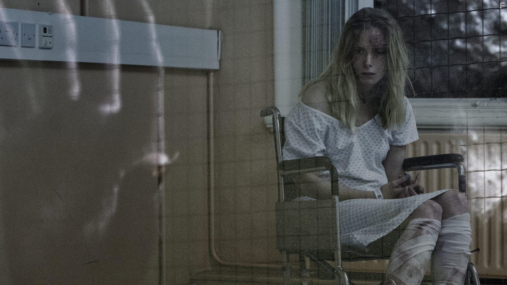 Shauna Macdonald in Nails (2017)