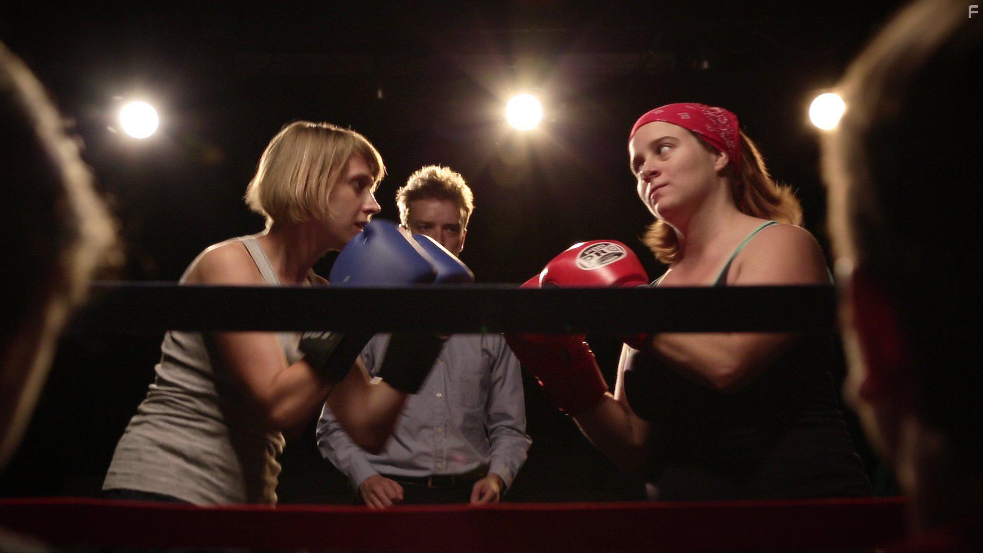 Brandie Posey, Joe Saunders, and Amy Vorpahl in The Worst Year of My Life (2015)