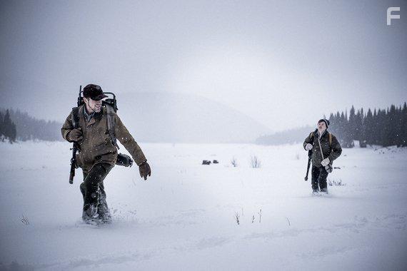 Matt Bomer and Josh Wiggins in Walking Out (2017)