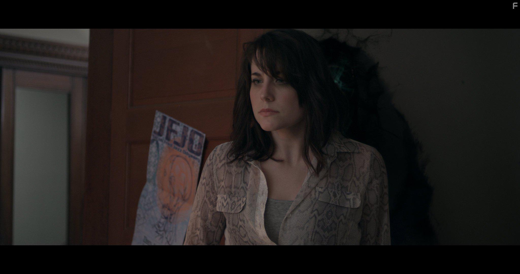 Simon Hamlin and Kate Alden in The Hollow One (2015)