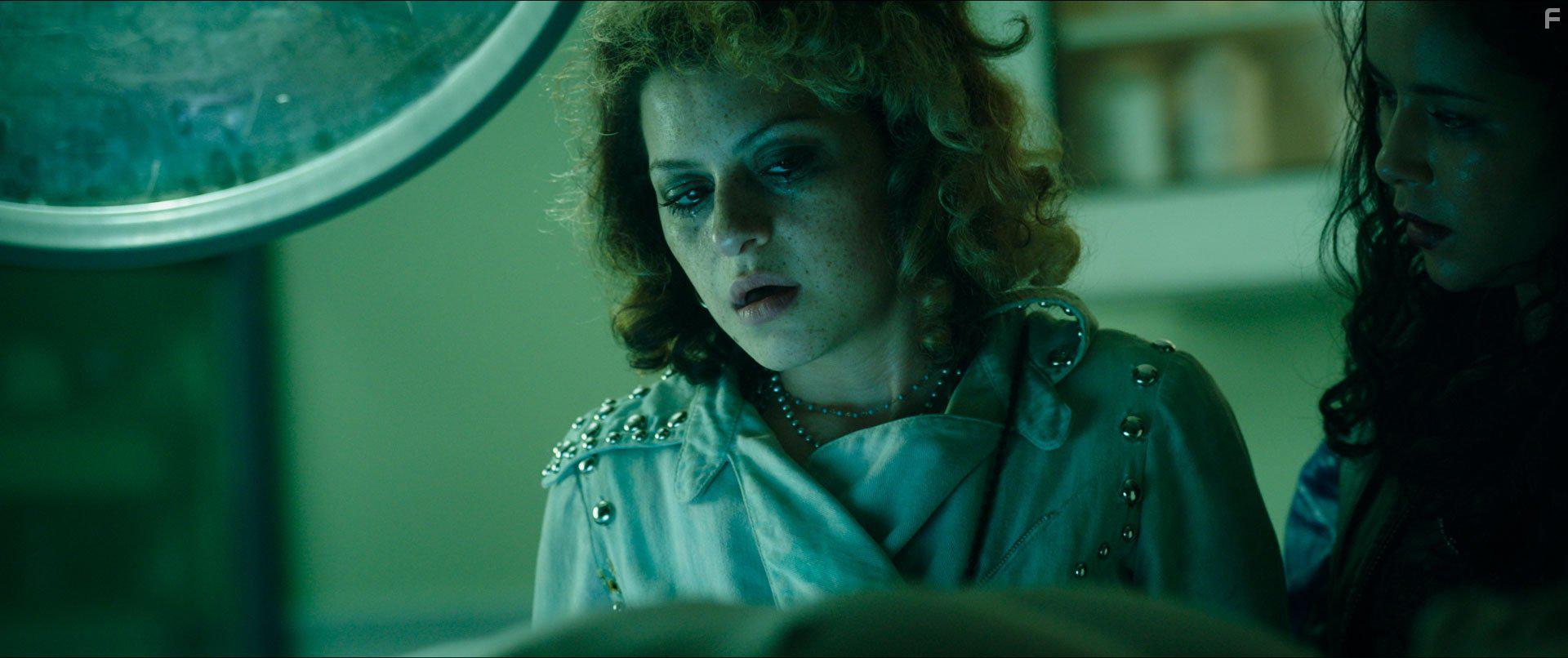 Paint It Black (2016)