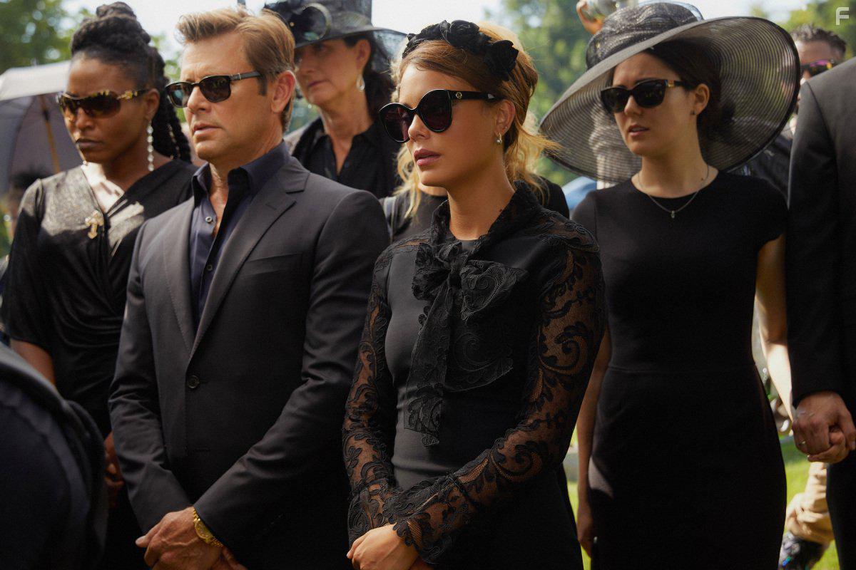 Grant Show and Nathalie Kelley in Dynasty (2017)