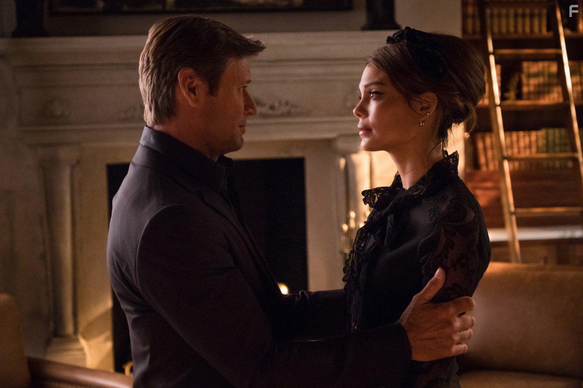 Grant Show and Nathalie Kelley in Dynasty (2017)