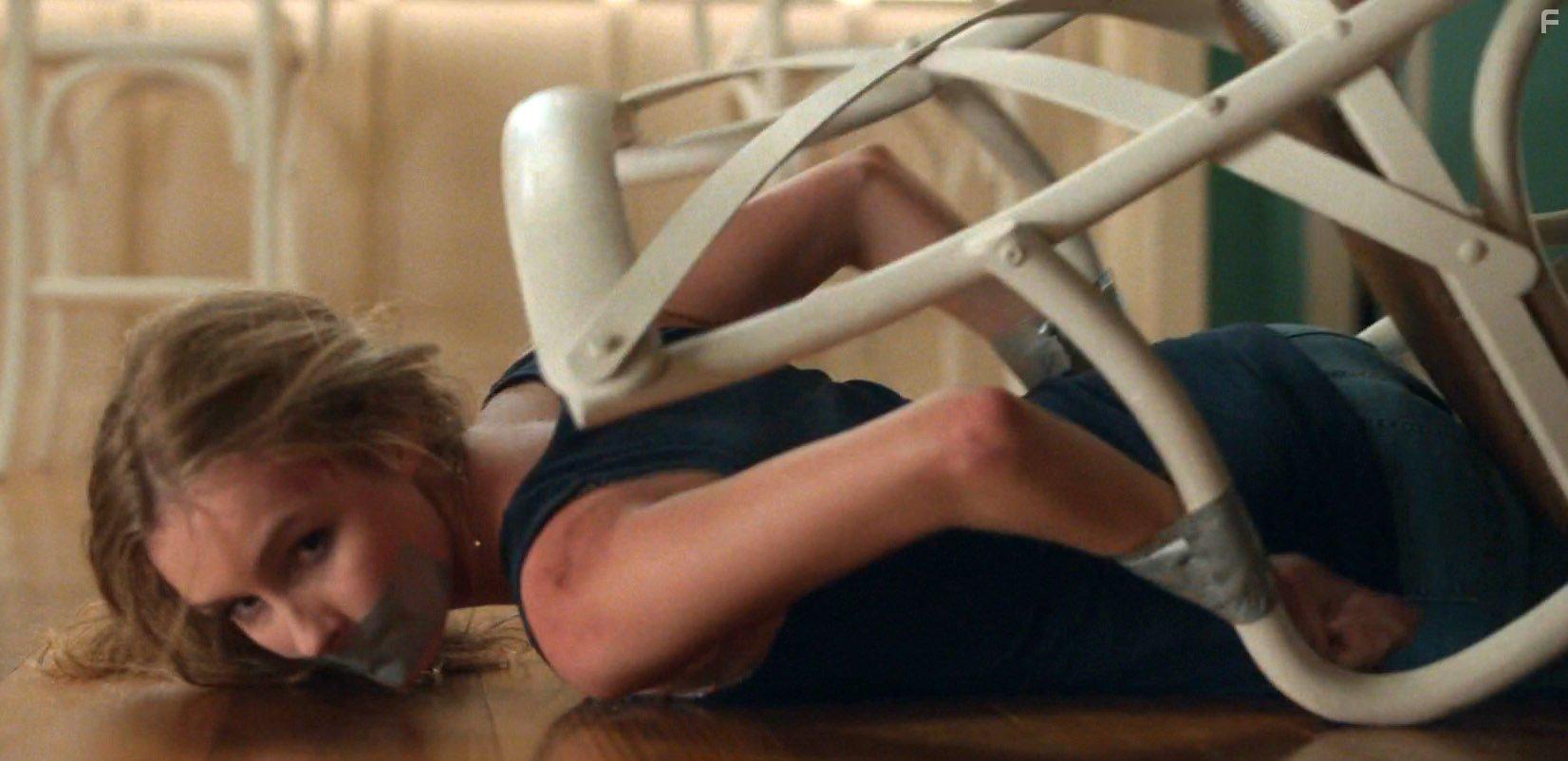 Olivia DeJonge in Better Watch Out (2016)