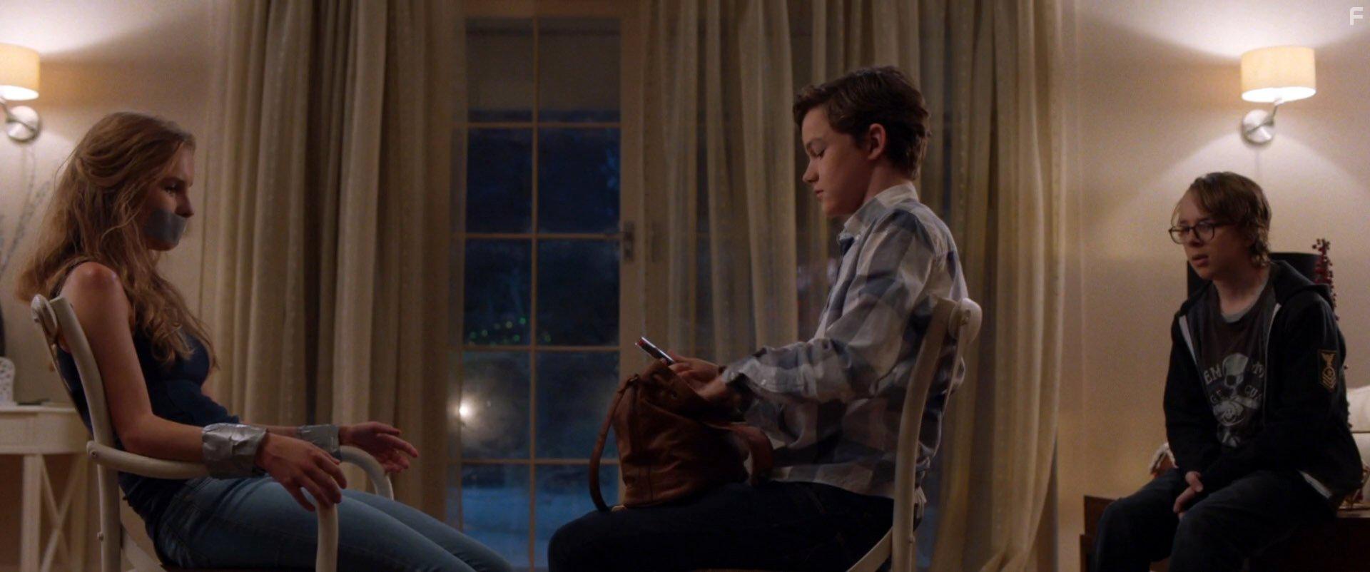 Ed Oxenbould, Olivia DeJonge, and Levi Miller in Better Watch Out (2016)