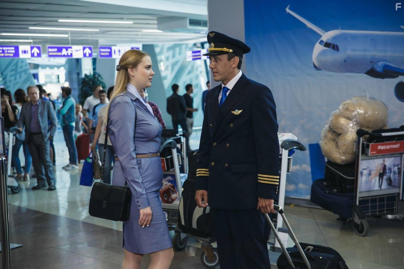 Девушка с глазами цвета неба #19