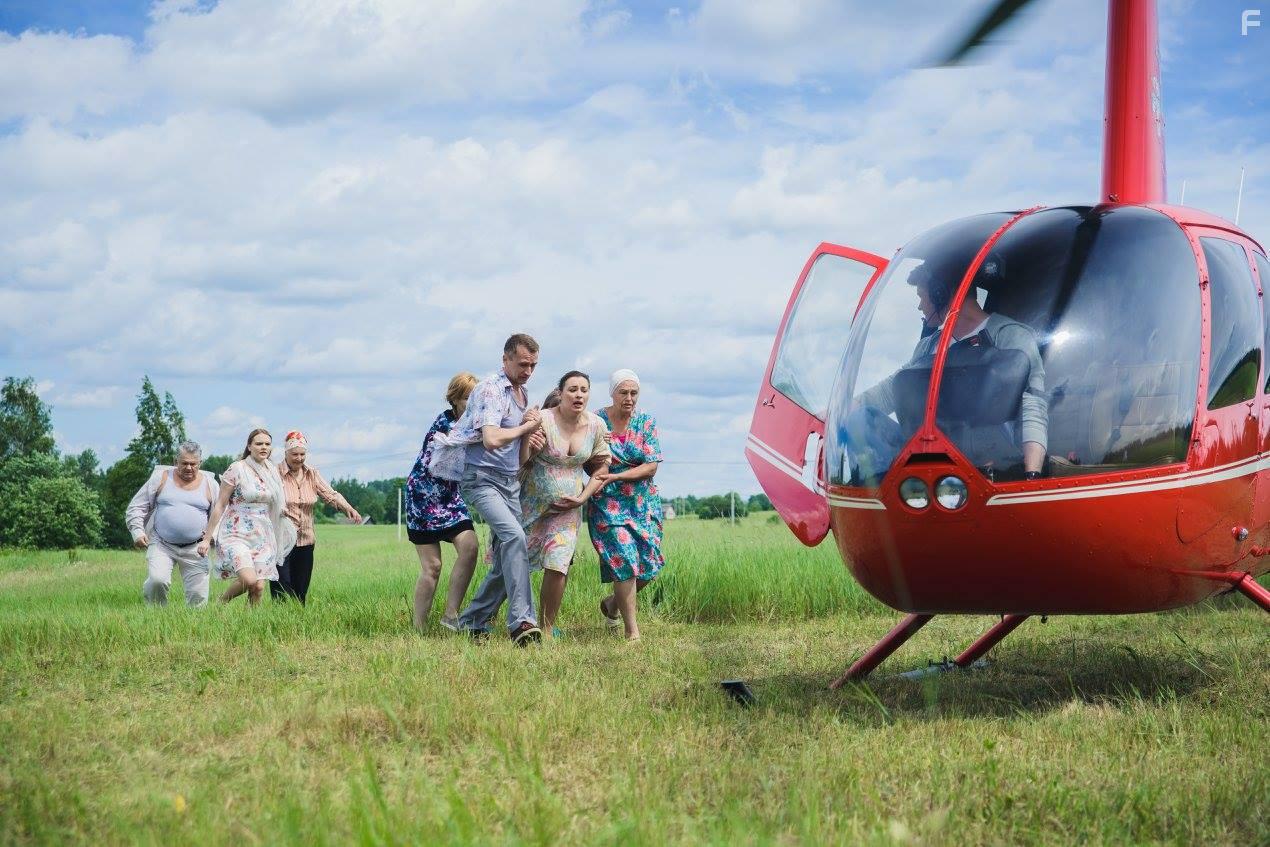 Девушка с глазами цвета неба #27