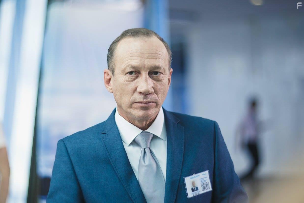 Девушка с глазами цвета неба #48